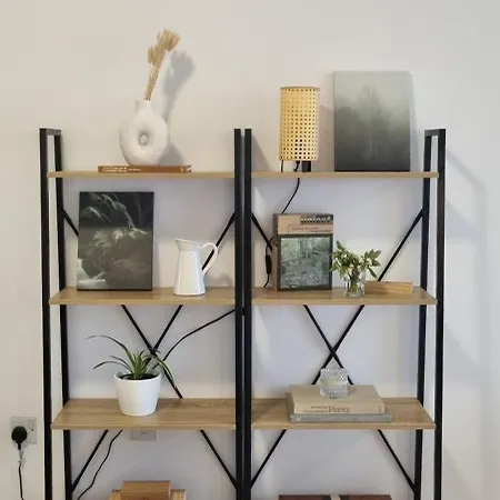 The Cozy In Apartamento Larnaca